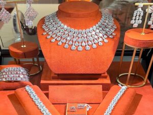 Buy gold silver Rome best jewelry stores near you
