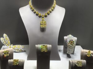 Buy gold silver Zurich best jewelry stores near you
