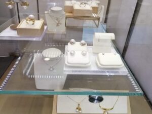 Buy gold silver Stuttgart best jewelry stores near you
